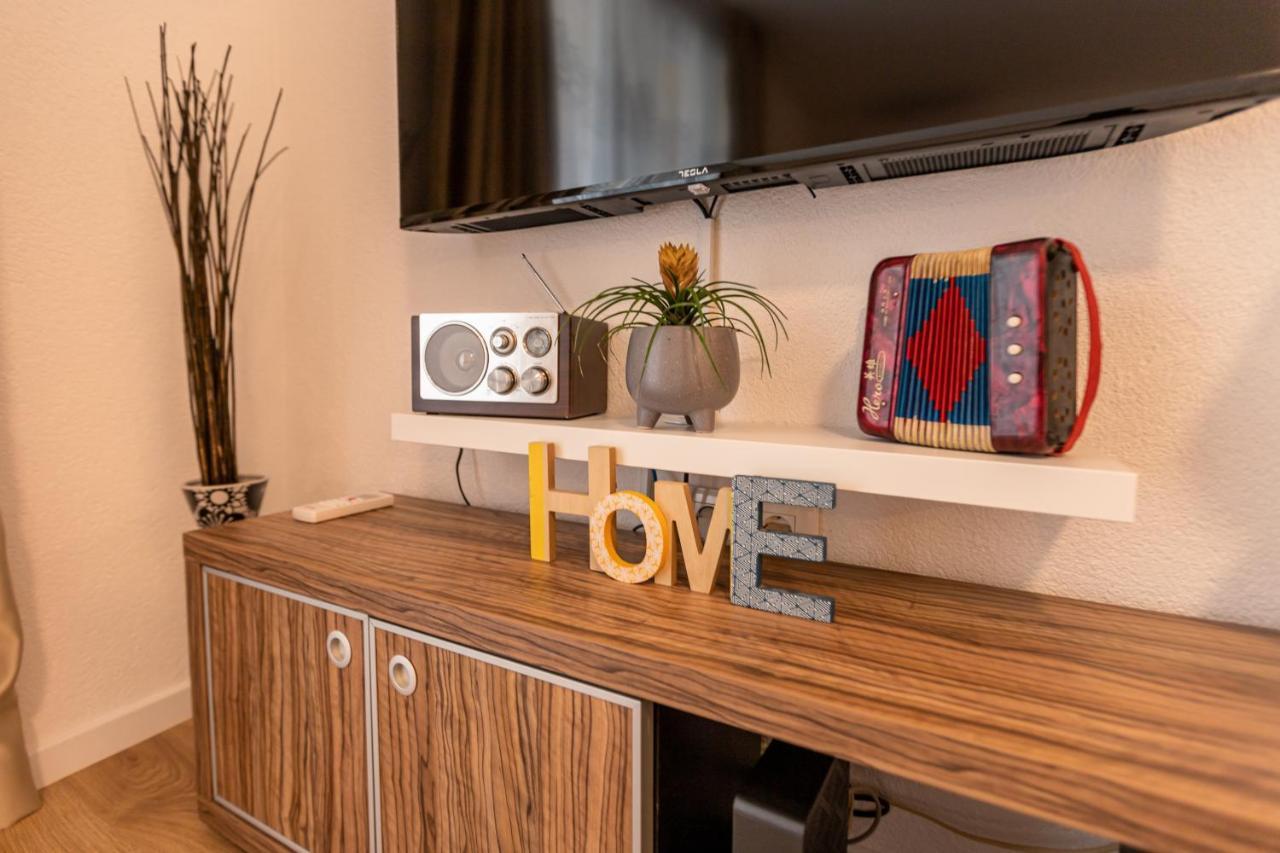 Self Check-In Apartment With Jacuzzi Мостар Экстерьер фото