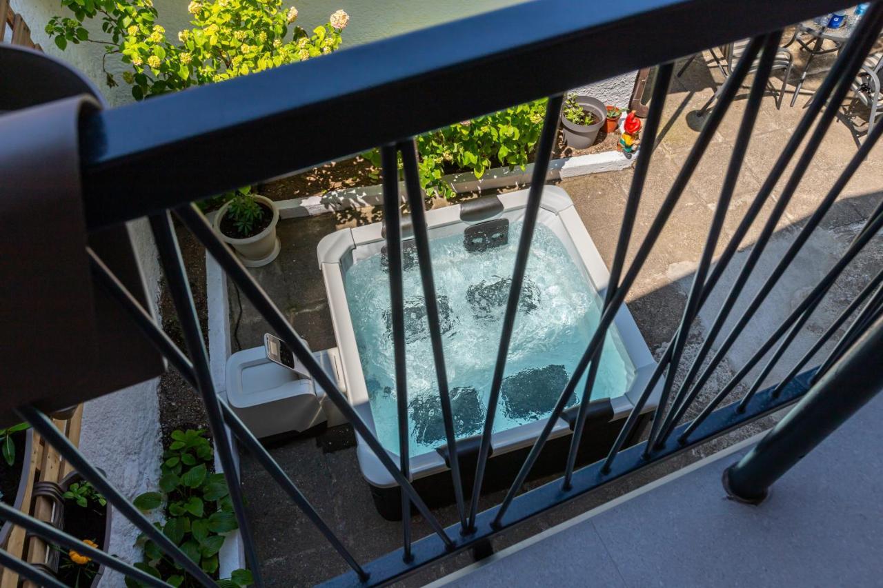 Self Check-In Apartment With Jacuzzi Мостар Экстерьер фото